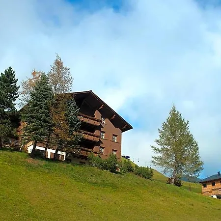 Haus Wilma Bed & Breakfast 3*