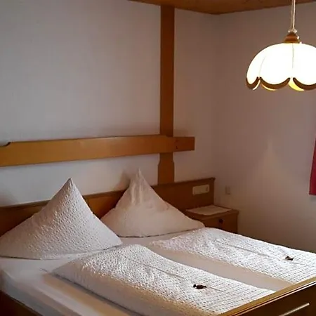 Bed & Breakfast Haus Wilma Damuels